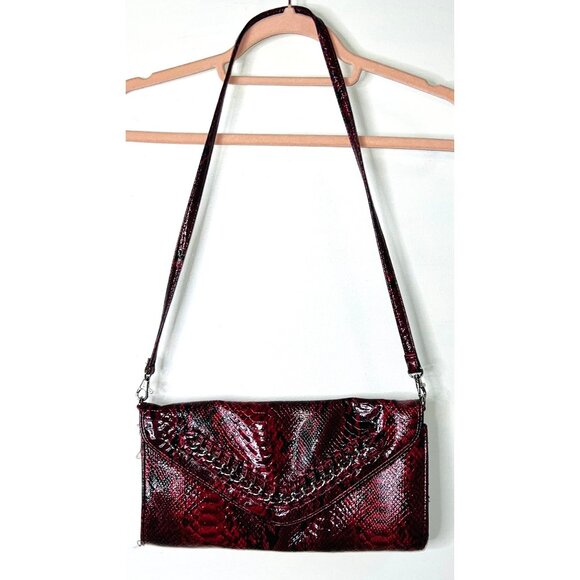 Nicole Miller Red Faux Snakeskin Shoulder Bag Multiple Compartments - Picture 2 of 6